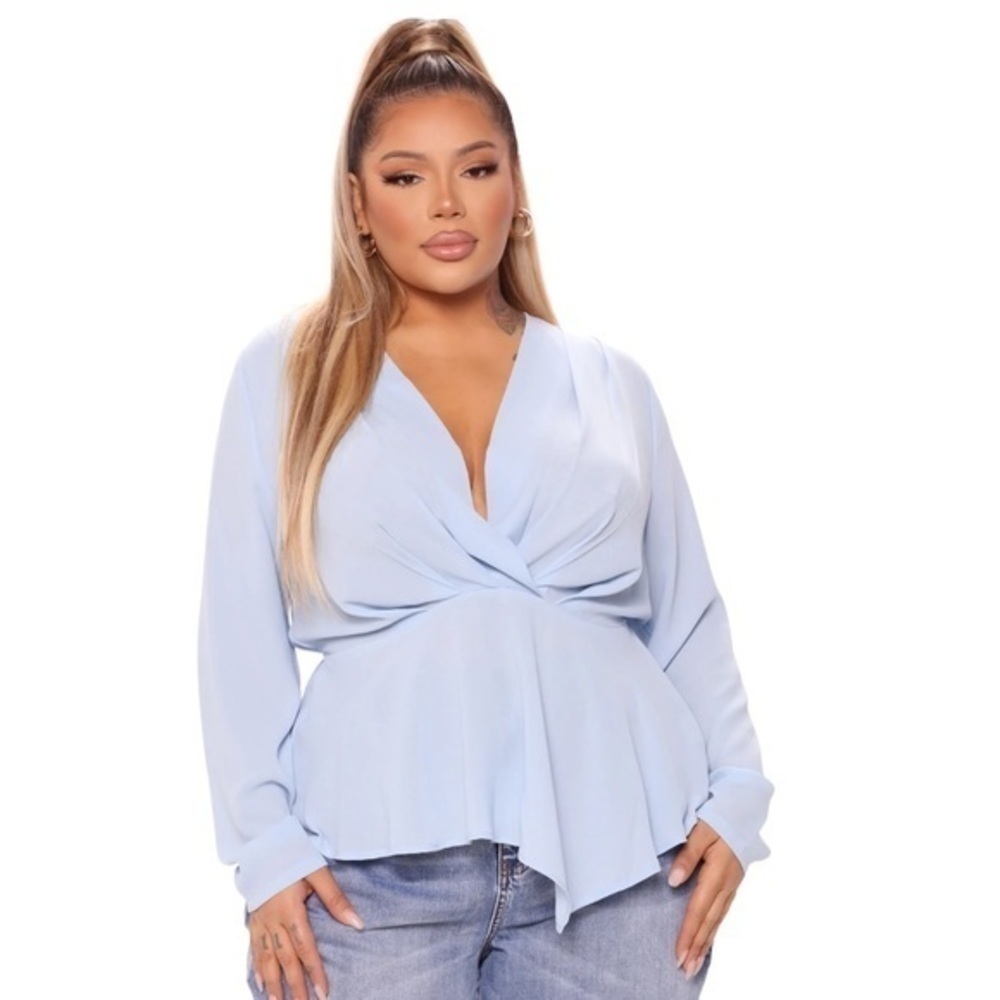 FASHIONNOVA Love at First Sight Blouse